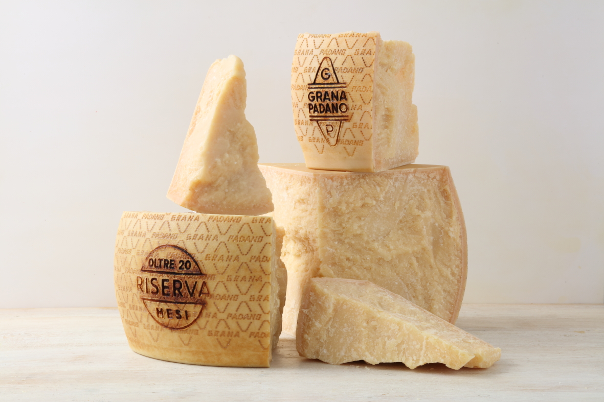 Grana Padano DOP — kawałek sera